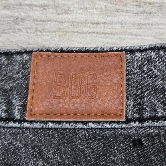 BDG Urban Outfitters Slim Straight Jeans Distressed Black Wash Grunge Punk 28 - Picture 6 of 8